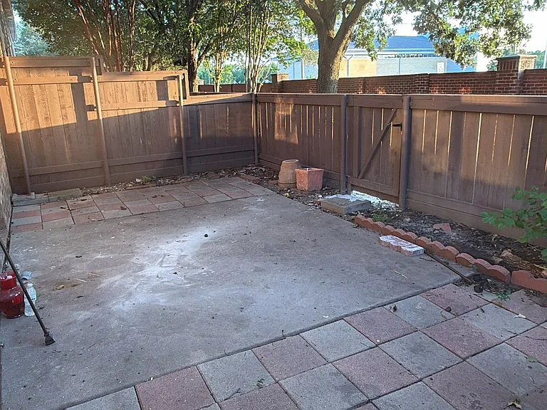 8621 Brunswick Dr — Photo 22