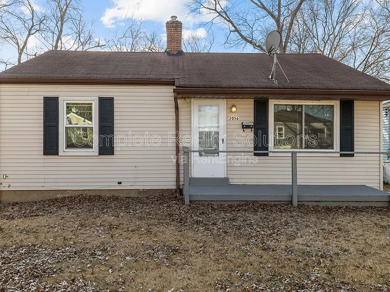 2056 Coleridge Dr — Photo 4