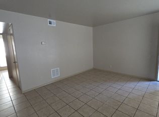 2219 E Travis St #206, Laredo, TX 78043