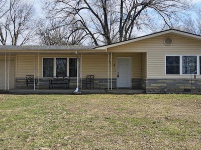 312 Posey Street, Ava, MO, 65608