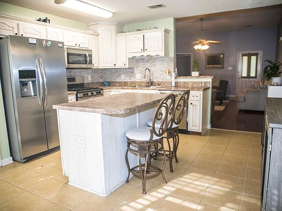 5th image of 123 Oakleigh Dr