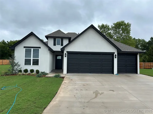 13105 S 105th East Ave, Bixby, OK 74008