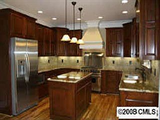 4th image of 7341 Tallwood Dr