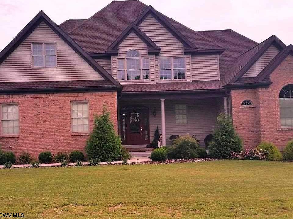1st image of 629 Deer Creek Ln