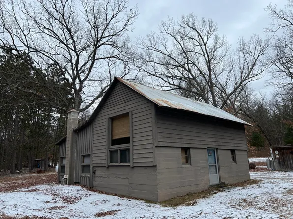 10911 S 1st Rd, Wellston, MI 49689