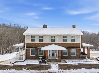 1060 Phillips St, Baden, PA 15005