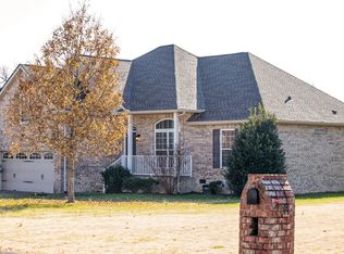 1307 Wentworth Dr, Gallatin, TN 37066
