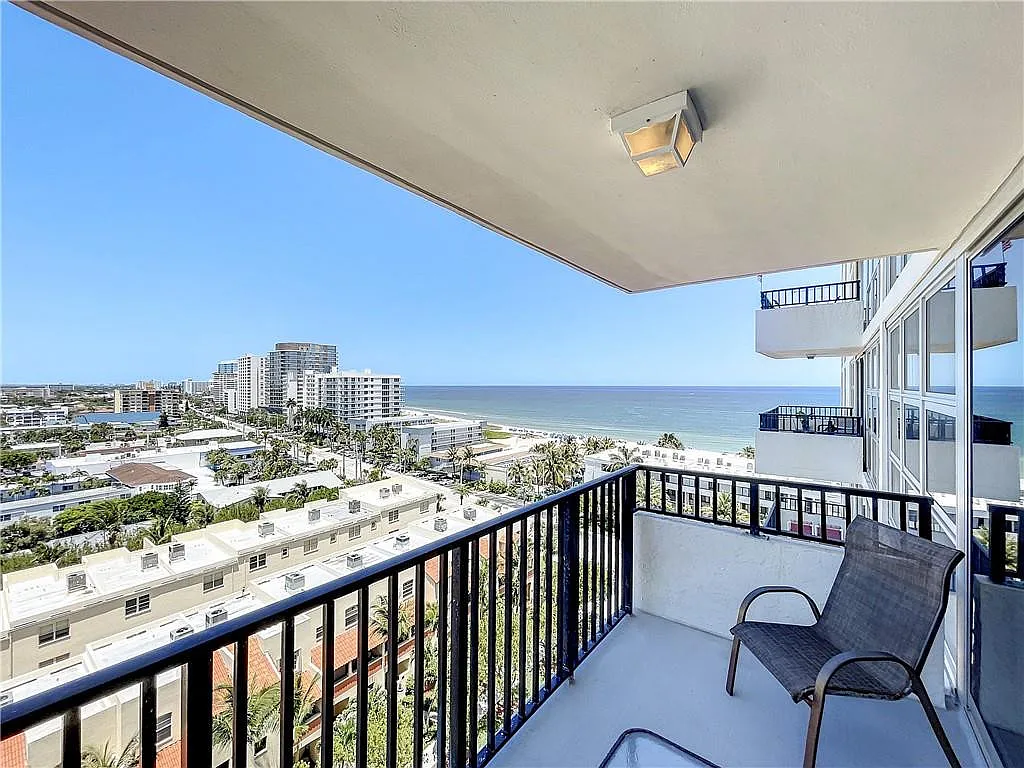 2 bed, 2.0 bath, 1050 sqft, $2,950 — Photo 1
