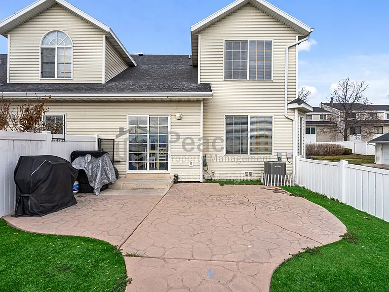 1541 W West Lane Ct — Photo 19