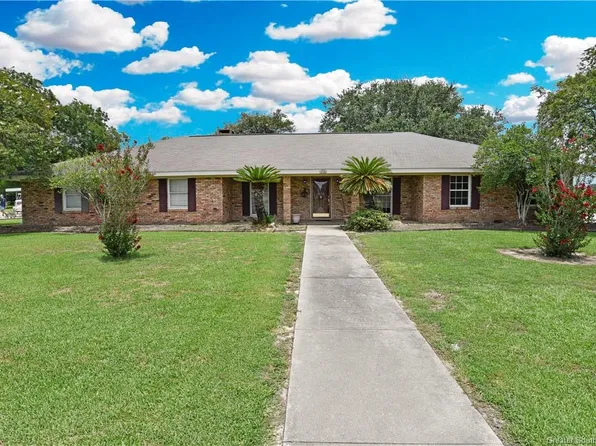 438 Magnolia Dr, Jennings, LA 70546