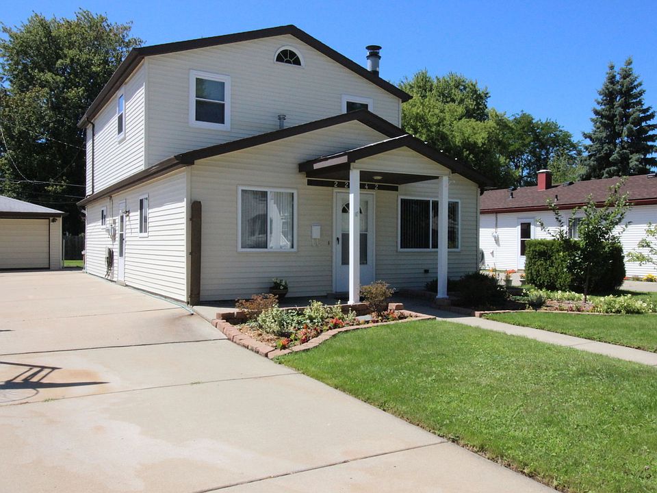 1st image of 22942 Hoffman St