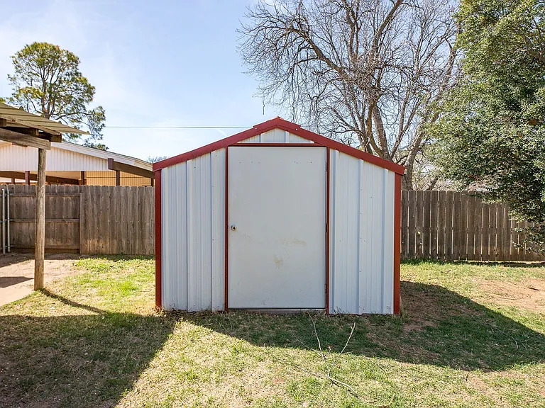 4602 Karla St — Photo 28