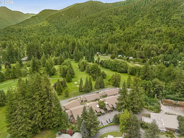 68652 E Bowmans Cir, Welches, OR 97067