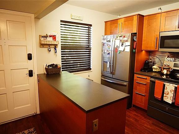 3rd image of 777 S Federal Hwy APT F303