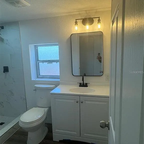 1539 Roselawn St SW — Photo 5