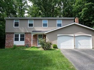 13427 Greenvale Rd, Woodbridge, VA 22192