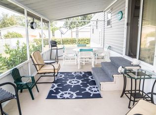 7699 SE Eagle Ave, Hobe Sound, FL 33455
