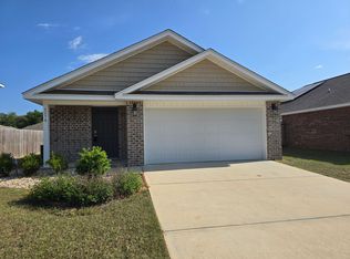 6298 Churchill Cir, Bagdad, FL 32583