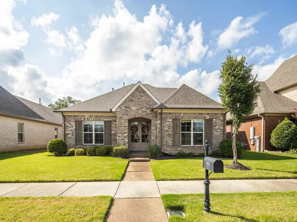 1664 Poppy Hills Dr, Collierville, TN 38017