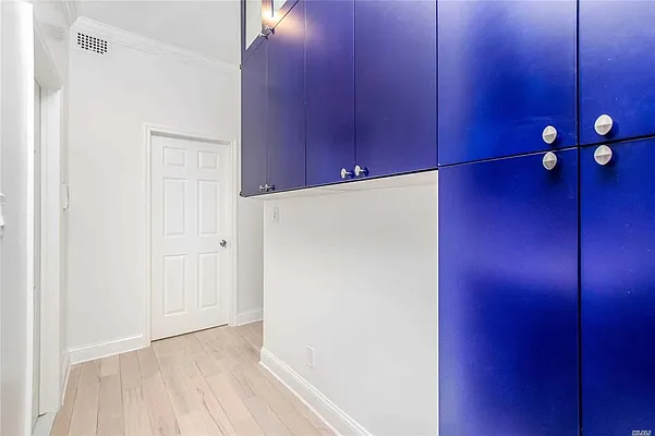 Rented by Re/Max In The City | media 9