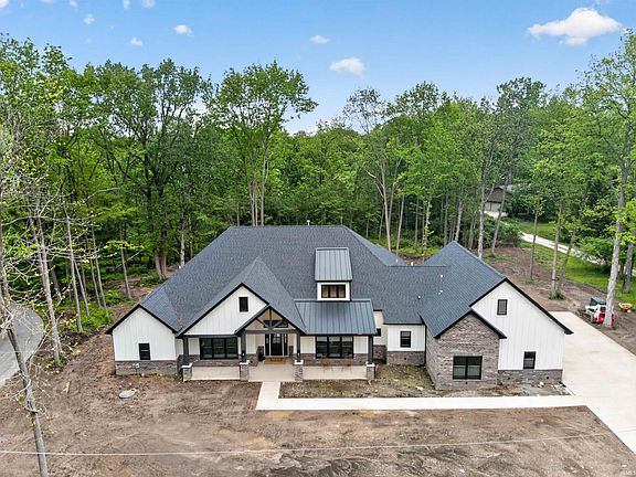 2nd image of 6077 Popp Rd