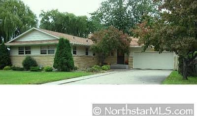 1st image of 3329 Croft Dr