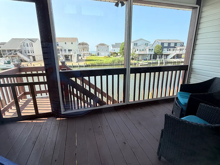 37472 Sailors Ct — Photo 12