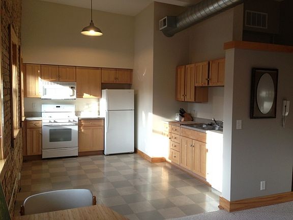 3rd image of 4303 Bryant Ave S APT A