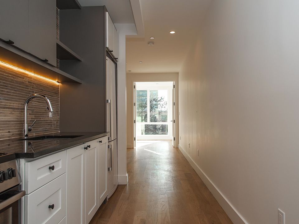 1st image of 87 Montrose Ave #3LL3