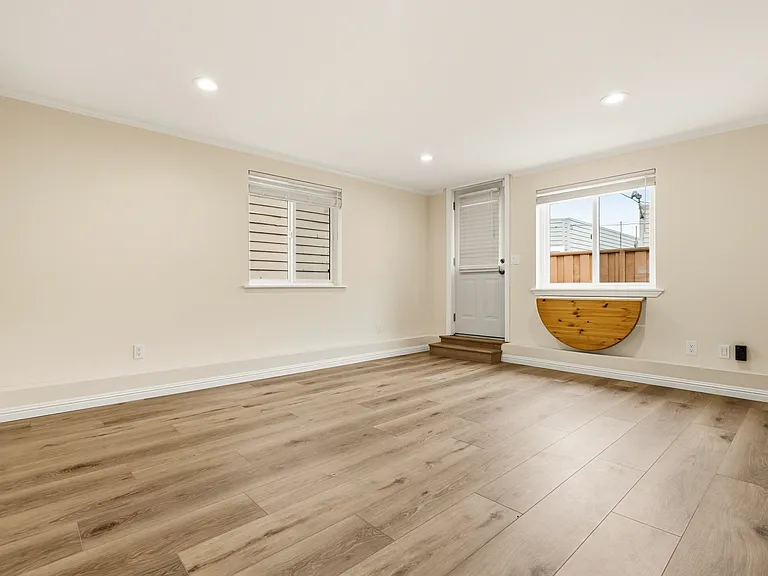 2317 Cecilia Ave — Photo 34