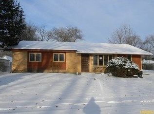 540 Glendale Ln, Hoffman Estates, IL
