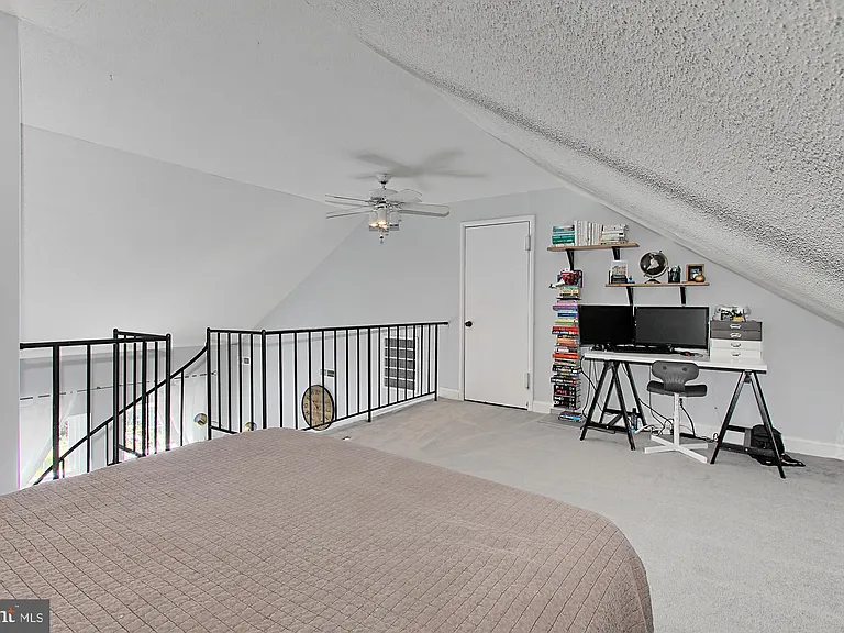 3043 S Columbus St #C1 — Photo 26