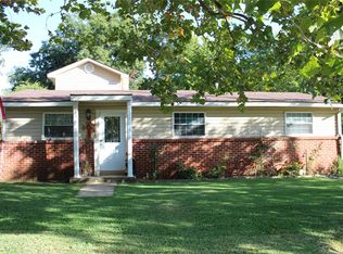 608 N 3rd St, Calera, OK 74730