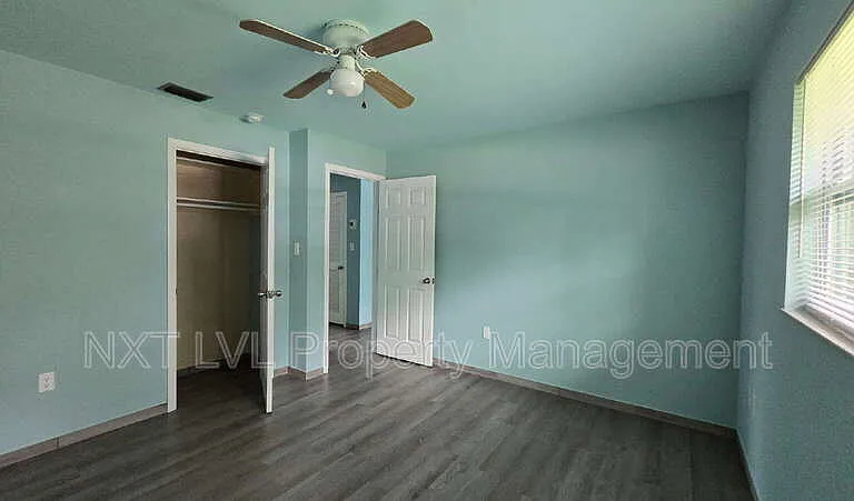 2095 Eloise Cir — Photo 8