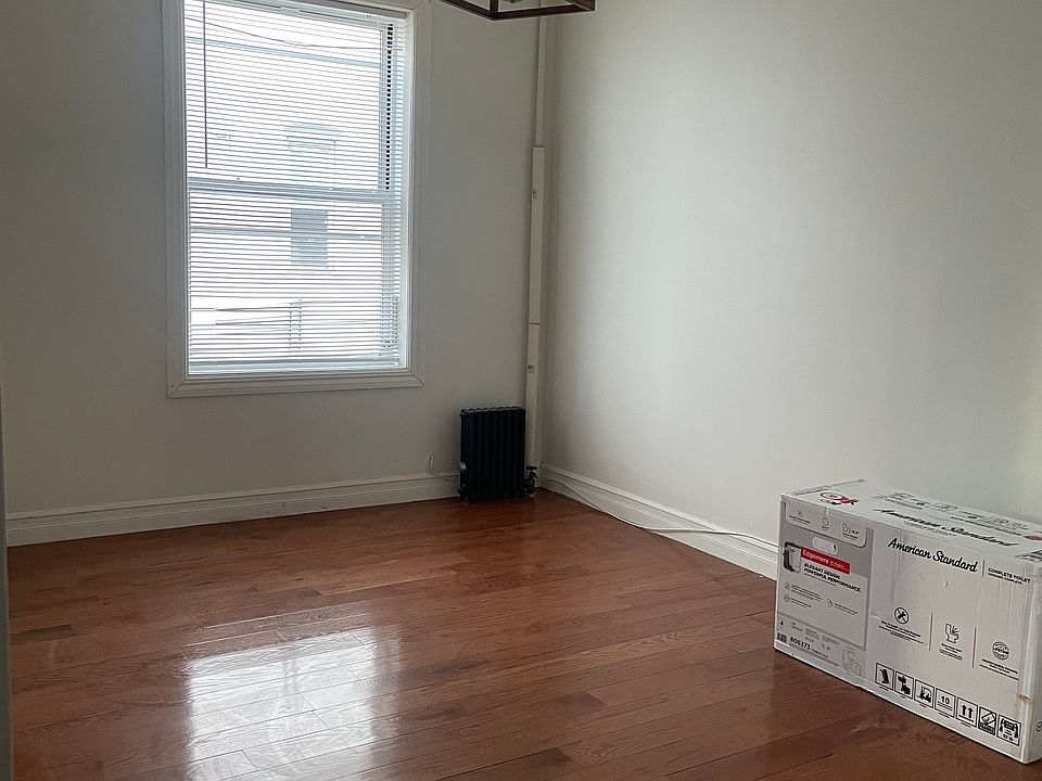 1st image of 1867 W 5th St APT 1
