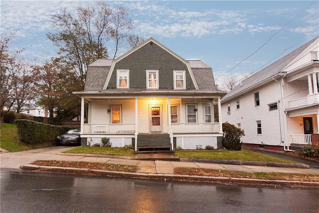 27 Hillside Ave, Providence, RI 02906 Zillow