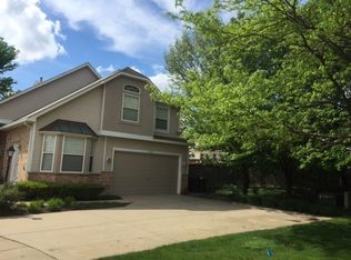 1600 Fairfax Ln, Villa Park, IL 60181