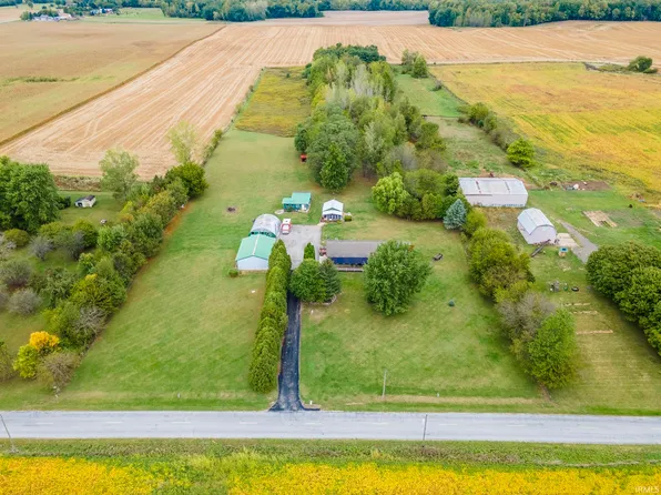 3091 E 800 N, Kendallville, IN 46755
