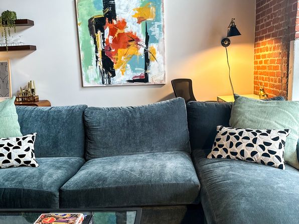 500 N Duke St APT 55105