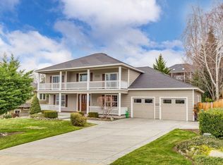 4127 Cherry Ln, Medford, OR 97504