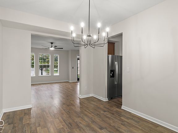 5th image of 6552 Amherst Way