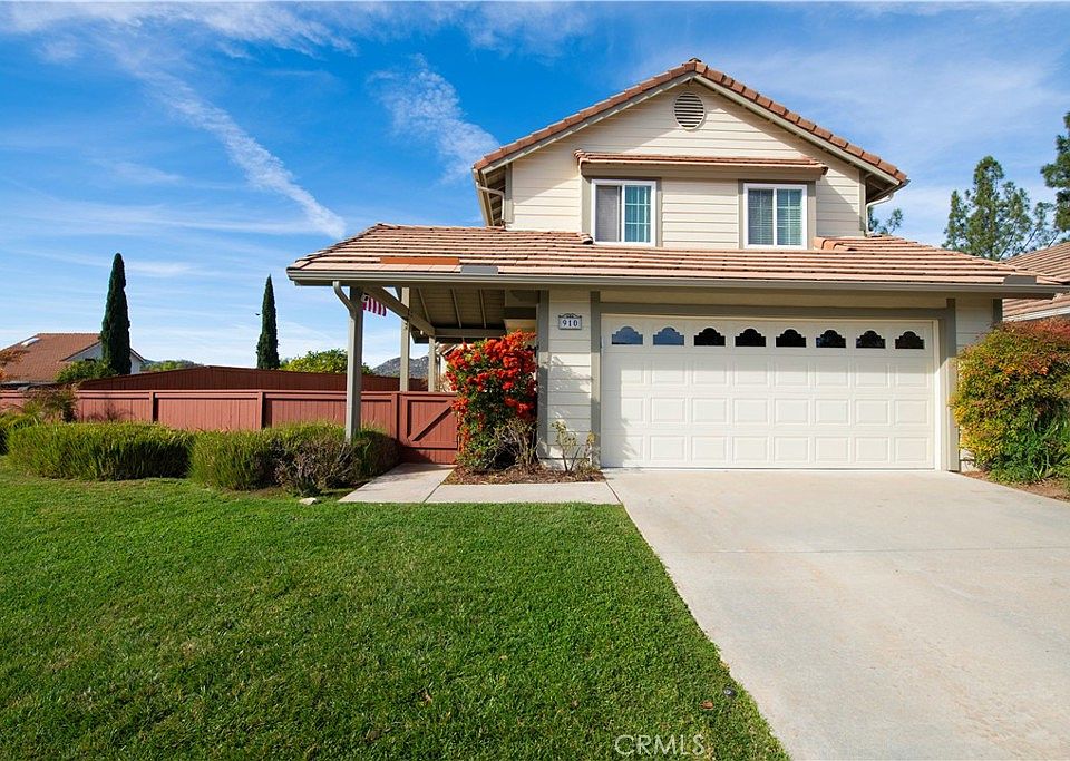 910 Lochwood Pl, Escondido, CA 92026 Zillow