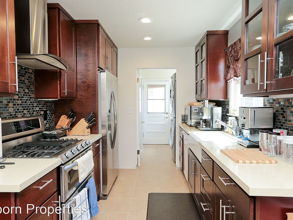 1st image of 1058 Shamrock Dr
