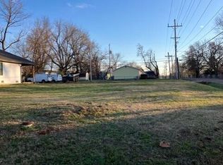 3248 W State Street, Springfield, MO 65802