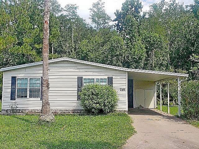 1st image of 715 Forest Ln