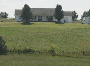 165 Ray Webb Ln, Harrodsburg, KY 40330