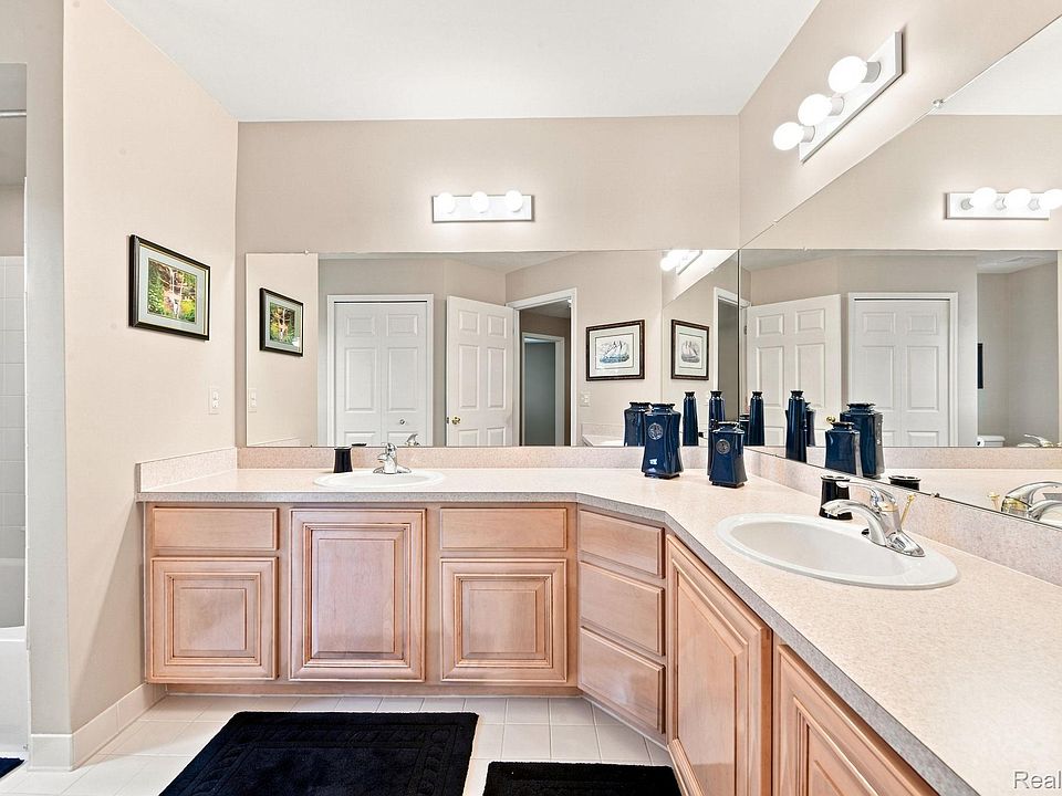 63767 Inverness Dr, photo 28