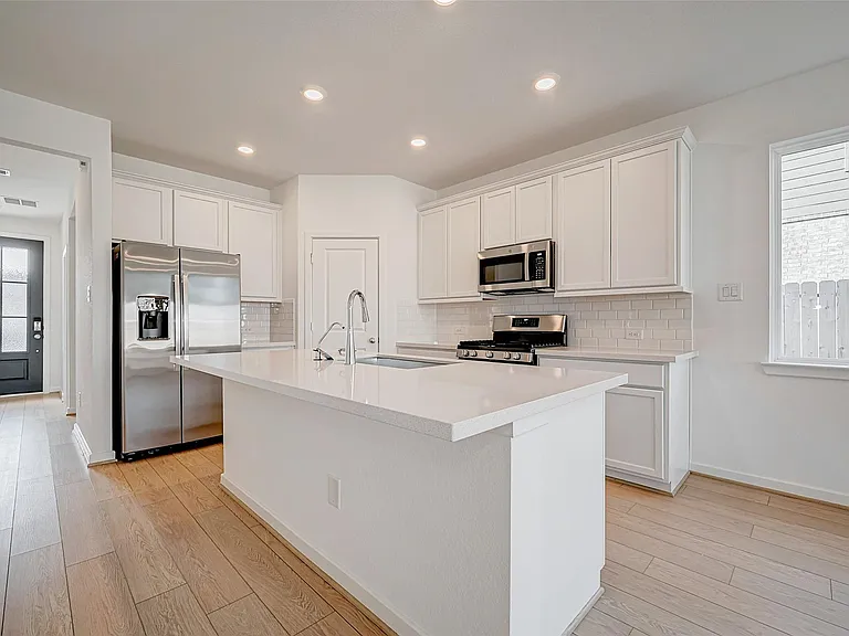 1127 Sugar Dr — Photo 12