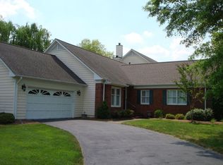 2022 Clearfield Ln, Chattanooga, TN 37405