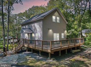 206 Geranium Rd, East Stroudsburg, PA 18302